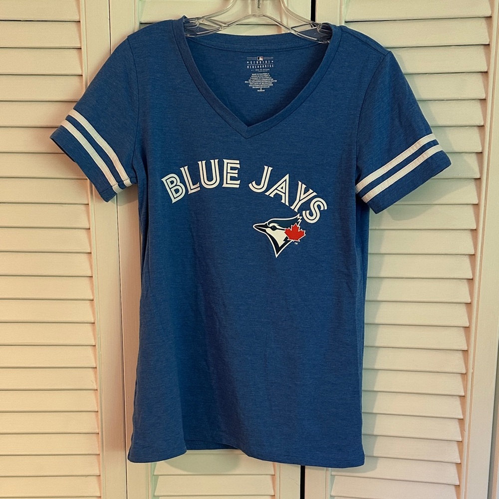 NWOT TORONTO BLUE JAYS T-shirt